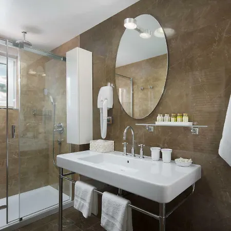 Vlastelini By Interhome * Krapan