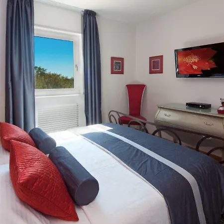 Vlastelini By Interhome