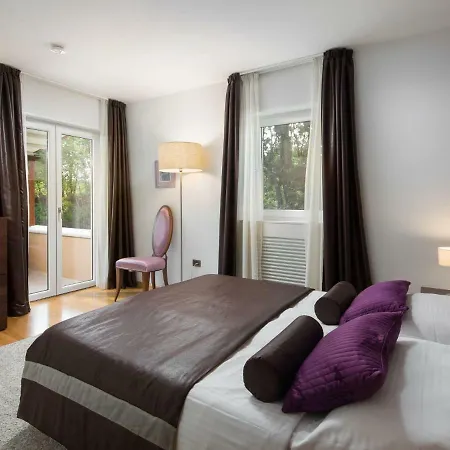 ヴィラ Vlastelini By Interhome