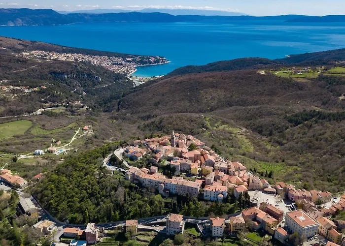 Vila Vlastelini By Interhome