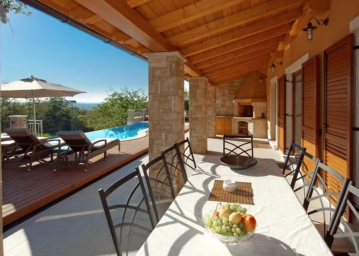 Vlastelini By Interhome Vila